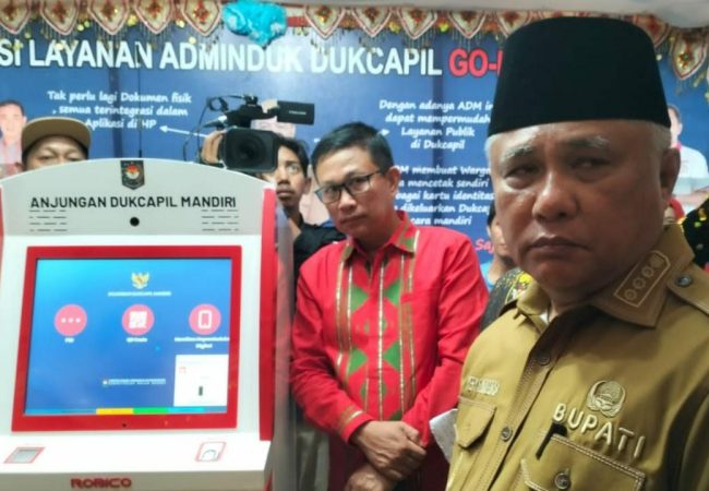 Mesin Anjungan Dukcapil Mandiri Diresmikan Bupati Konawe