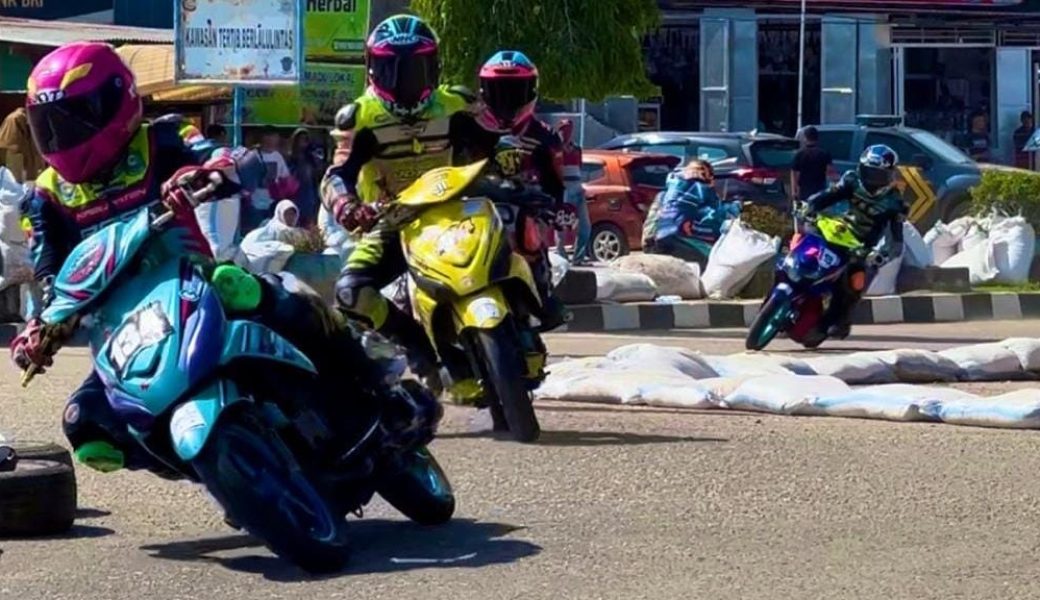 HUT ke-25, Kementrian BUMN Gelar Jalan Sehat di Konawe