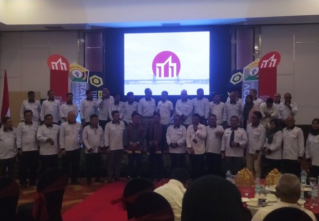 32 Anggota IAI Sultra Resmi Dikukuhkan