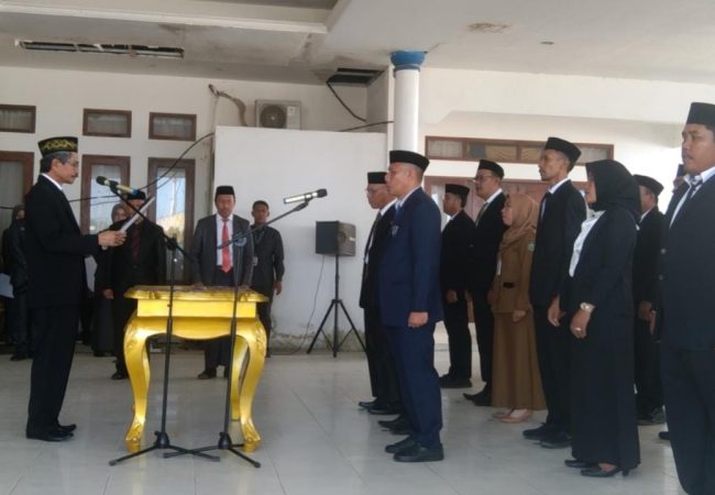 Lantik 16 Pejabat Eselon, Bupati Konkep Harap Sinergitas Terjalin dengan Baik
