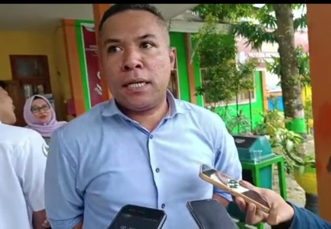 Terkait Kerusakan Beberapa Ruas Jalan di Kendari, Rajab Djinik Pastikan Bakal Segera Dikerjakan