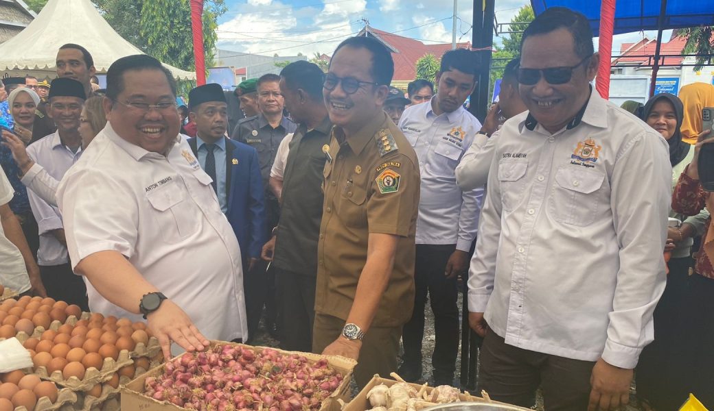 Pj Bupati Parinringi Apreasiasi Kolaborasi Kadin Sultra dan Pemda Kolut Ringankan Beban Masyarakat