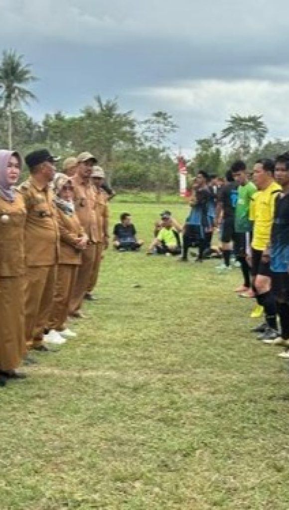 Camat Wonggeduku Imbau Jaga Kemanan saat Pertandingan Sepakbola