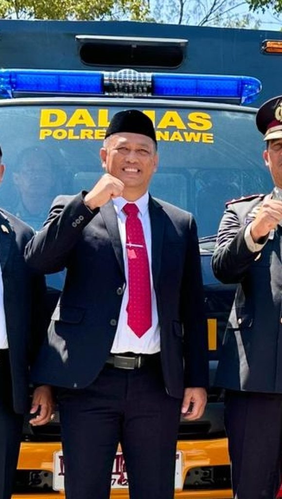 Pemda Hibahkan Satu Unit Mobil Dalmas ke Polres Konawe