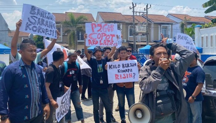 Dinilai Bobrok, Pj Gubernur Didesak Copot Dirut Bank Sultra