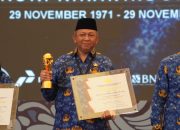 Jaksa Agung Raih Penghargaan di Momen HUT Korpri ke 52