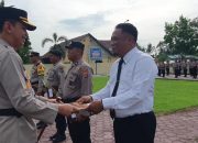 4 Personel Polsek Kolono Diberi Penghargaan