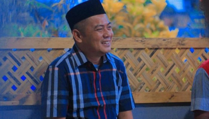 Kolaka Utara Butuh Pemimpin Baru? Sumarling Majja jawabannya “Saya Siap, Samaki…!”