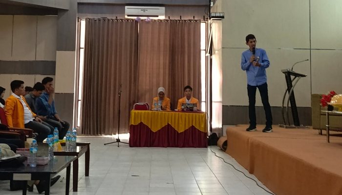Komisi Informasi Goes To Campus UHO Gelar Sosialisasi "Peran Mahasiswa Dalam Keterbukaan Informasi Publik"
