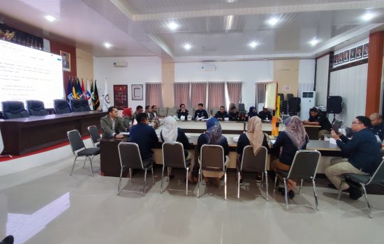 KPU Resmi Tetapkan Empat Paslon Gubernur dan Wakil Gubernur Sultra