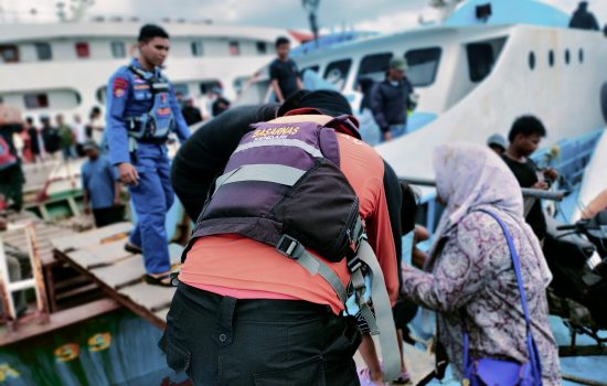 KM. Express Natuna Terbakar di Perairan Wakatobi 82 Penumpang Selamat