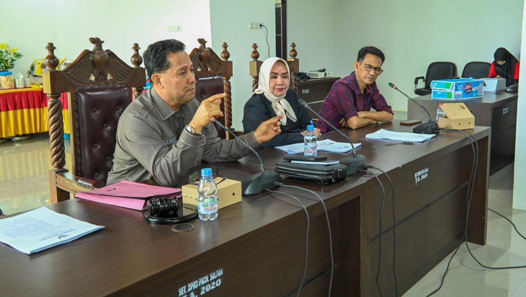 DPRD Sultra Gelar Rapat Pansus Bahas Tatib