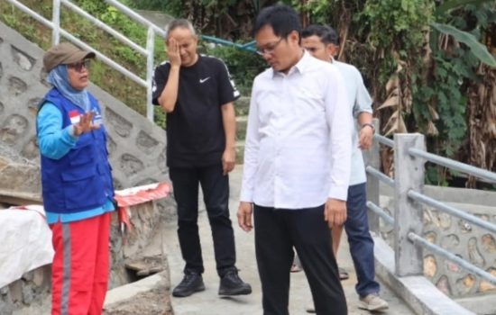 Direktur PSKBSNA Kemensos Tinjau Program Keserasian Sosial di Lorong Lasolo Kendari Barat