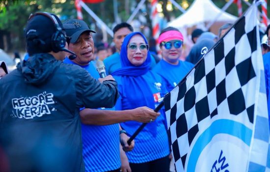 Wagub Sultra Pimpin Jalan Sehat Hari Hepatitis Sedunia