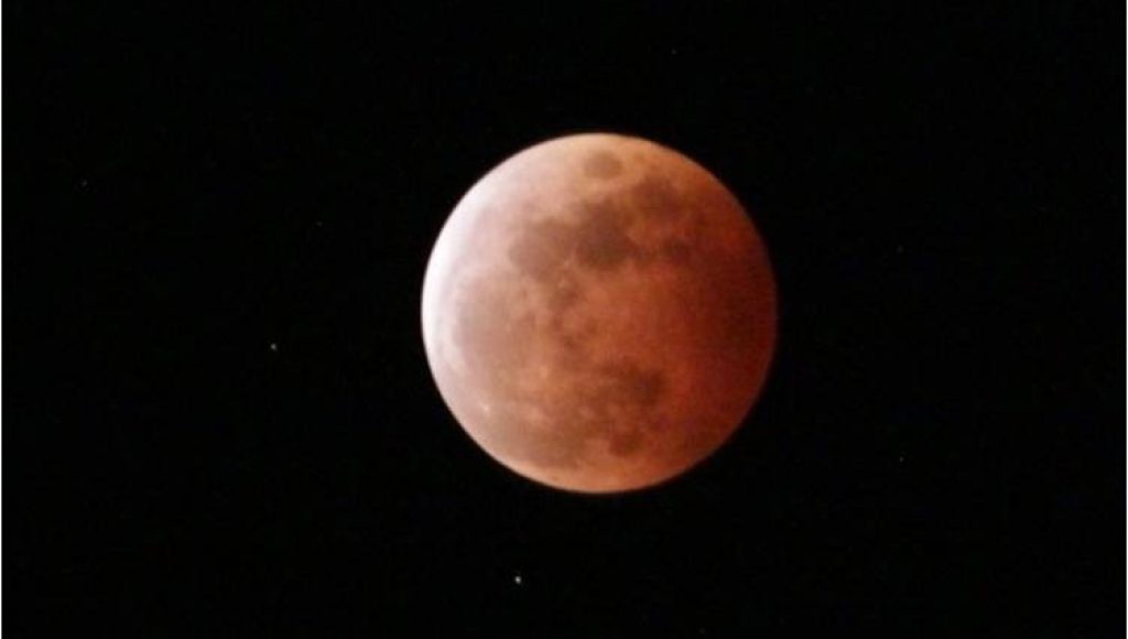Gerhana Bulan Total Hiasi Angkasa Indonesia pada 7-8 September 2025