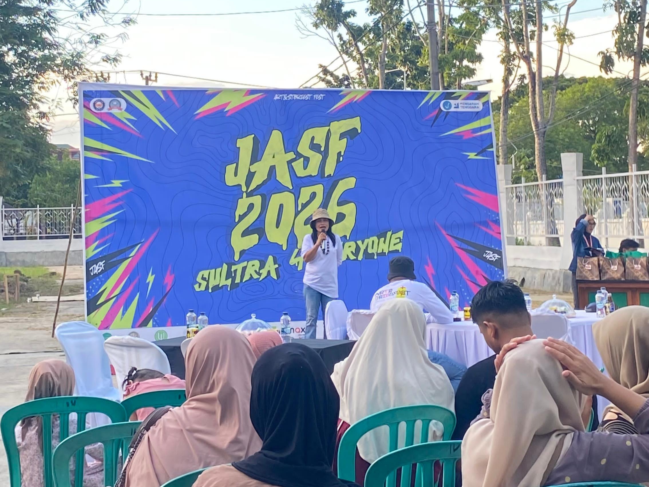 Mahasiswa Jurnalistik UHO Putar Karya Film di Taman Budaya Sultra