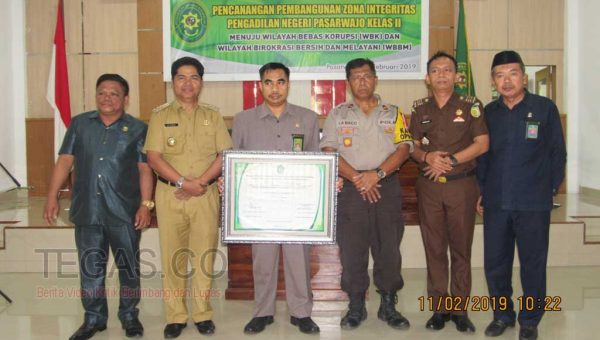 Menuju WBK dan WBBM, PN Pasarwajo Bangun Zona Integritas