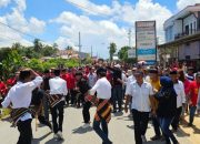 Masyarakat Mubar Kawal Bacabup La Ode Darwin Kembalikan Formulir Pendaftaran