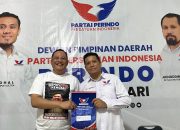 Semakin Kuat Tatap Pilwali Kota Kendari, Yudhianto Mahardika Ambil Formulir di Partai Perindo