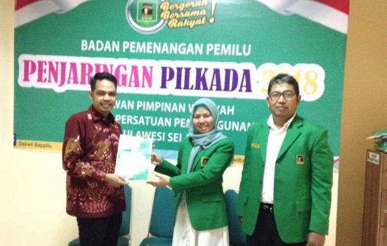bakal calon Bupati Bantaeng Jabal Nur saat mendaftar Di DPW PPP Sulsel. FOTO : SYAMSUDDIN