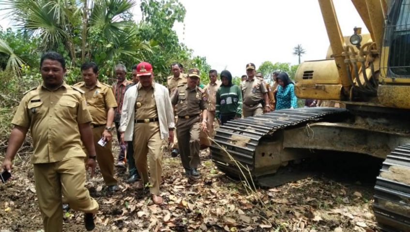 Pemda Butur Buka Jalan Penghubung Antar Kecamatan