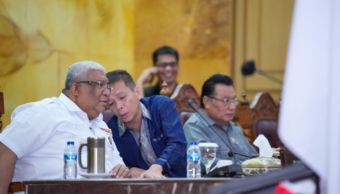 Rapat paripurna DPRD Sultra 