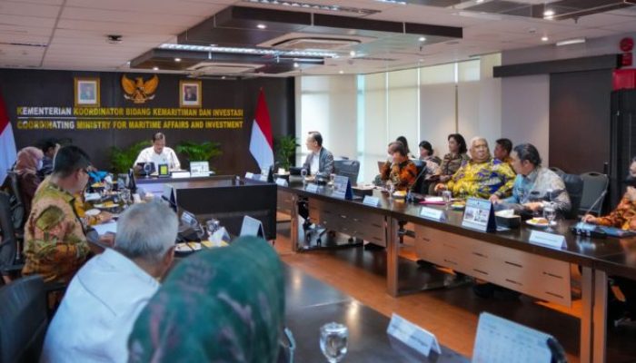 Bertemu Menteri Luhut