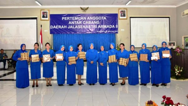 Ketua Daerah Jalasenastri Armada II Gelar Pertemuan Antar-Cabang