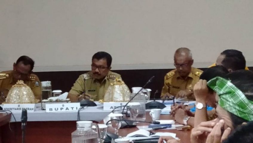 Jelang Bulan Ramadan Harga Sembako Stabil di Wakatobi﻿