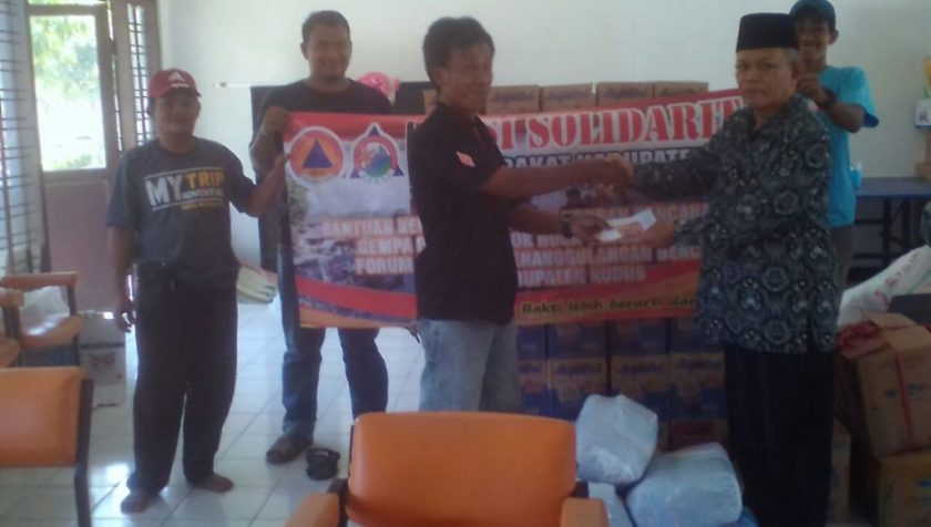 TBS Salurkan Donasi melalui LAZISNU dan BPDB