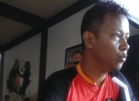 Juliansyah alias Dudung selaku Tuhapet mendesak agar kepala Desa yang melakukan silingkuh dengan warga untuk mundur dari jabatan Kades. FOTO : TIM