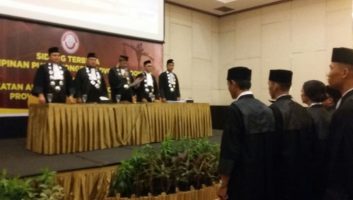 KAI Pusat, Resmi Lantik 25 Anggota Advokat di Kendari