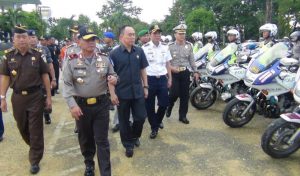 Kapolda Sultra Pimpin Apel Gelar Pasukan Operasi Ramadniya 2017&nbsp;