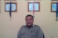 Kepala SMP Frater Kendari, Fr. Yoseph Lenama. FOTO : LARASMITA