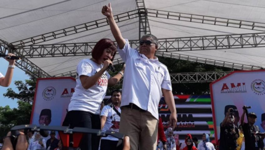 Video, Ketua Harian DPW PAN Sultra Ikut Kampanye, Menangkan Jokowi – Ma’ruf﻿