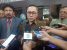Ketua MPR RI Zulkipli Hasan saat diwawancara sejumlah awak media saat melakukan kunker di Yogyakarta. FOTO : NADHIR ATTAMIMI