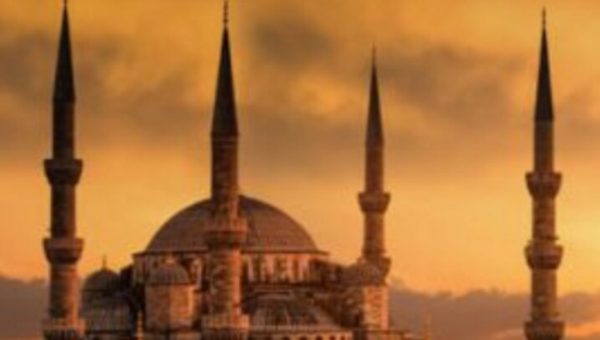 Kriminalisasi Khilafah: Upaya Menghadang Janji Allah