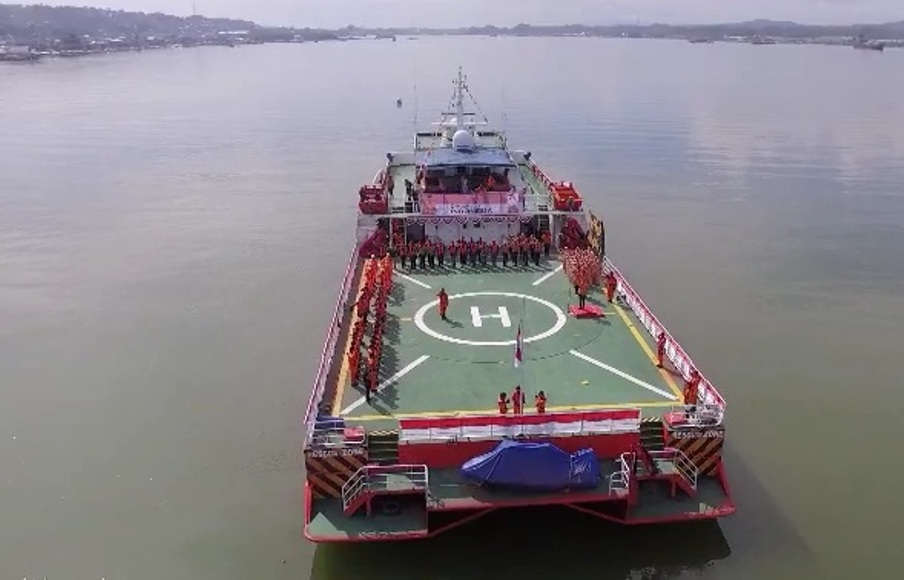 KM Pacitan milik basarnas Kendari yang merupakan kapal penolong jika terjadi kecelakaan di laut. FOTO : FEBRI