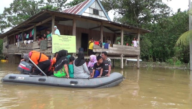 Koltim Dilanda Banjir Bandang, 223 Rumah Warga Terendam