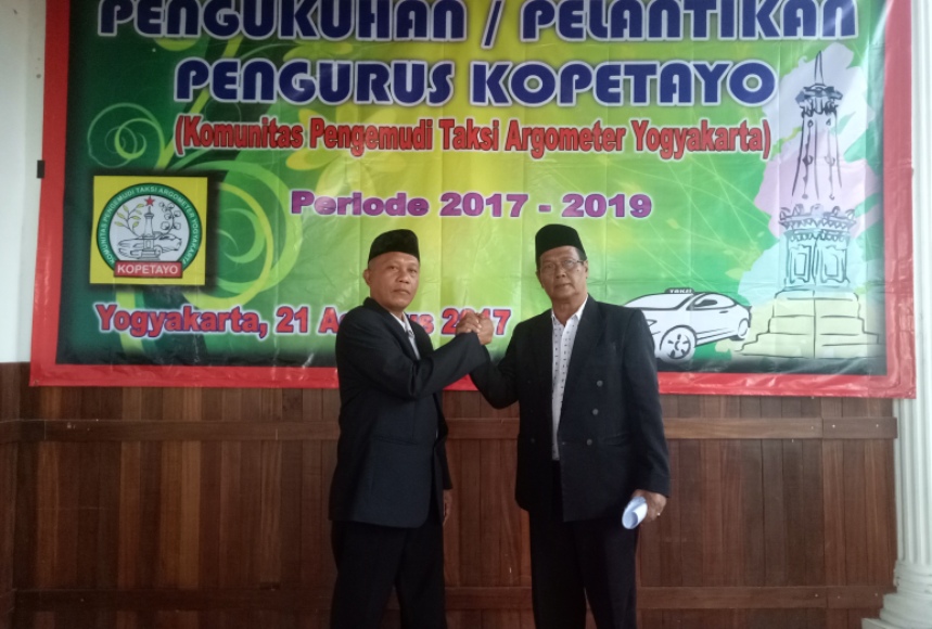 Ketua Kopetayo Lama, Sutiman (kiri) dan Ketua Kopetayo Lama, Rudi Kamtono (kanan) . FOTO : NADHIR ATTAMIMI