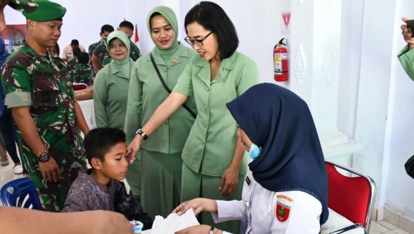 HUT ke 74 TNI, Korem 143/HO Gelar Karya Bakti dan Bakti Sosial