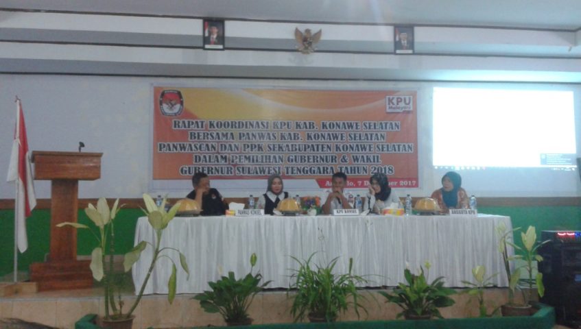 KPUD Konsel Gelar Rakor Bersama Panwaslu Kabupaten