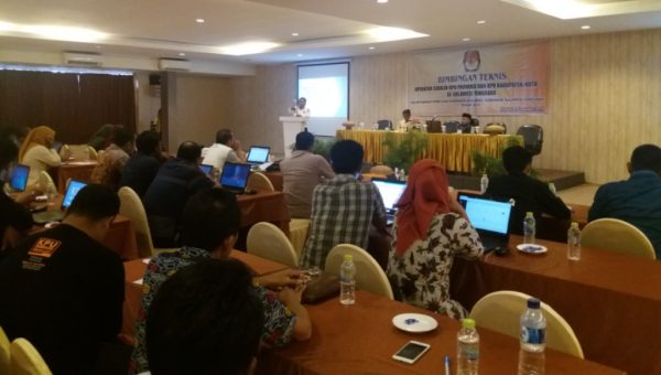 KPU Sultra Lakukan Bimtek Persiapan PPDP