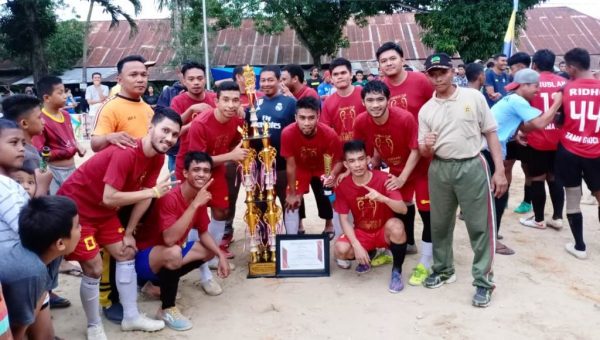 Sunu Merah Rebut Piala Dandim Kendari