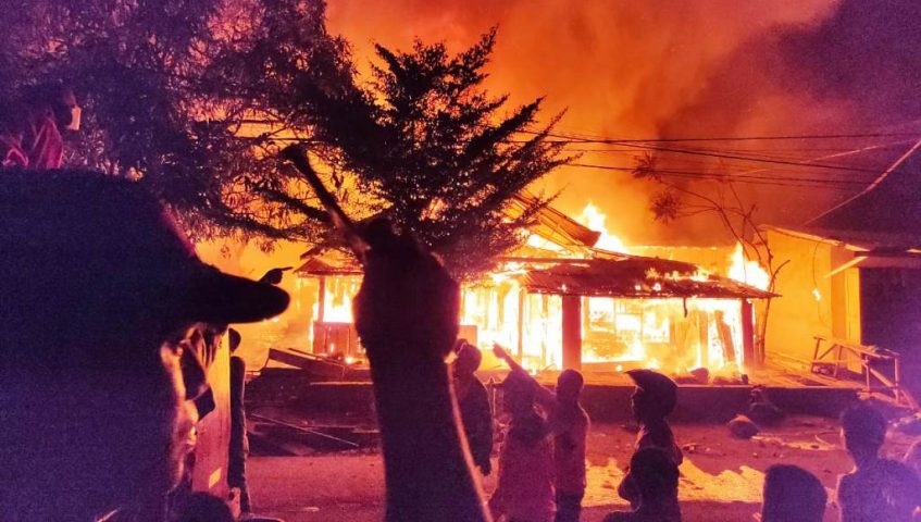 Dua Rumah Warga di Kolaka Terbakar Jelang Pernikahan
