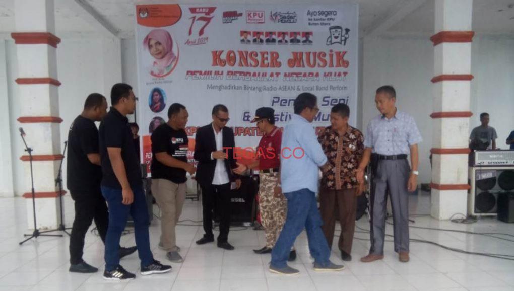 Ketua KPU Butur Resmi Buka Pentas Seni dan Festival Musik