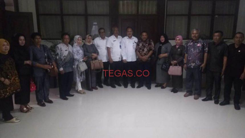 Komisi II DPRD Konsel Gelar Kajian Pompa Air Tanpa Mesin di Sleman