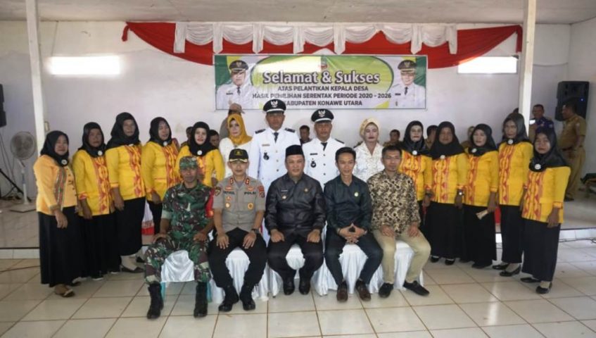 Bupati Konut Lantik Dua Kepala Desa Losolo Kepulauan