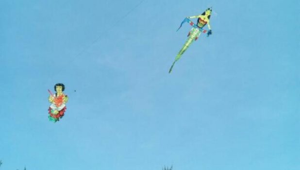 Meriahnya Festival Layang-Layang Romah Irama