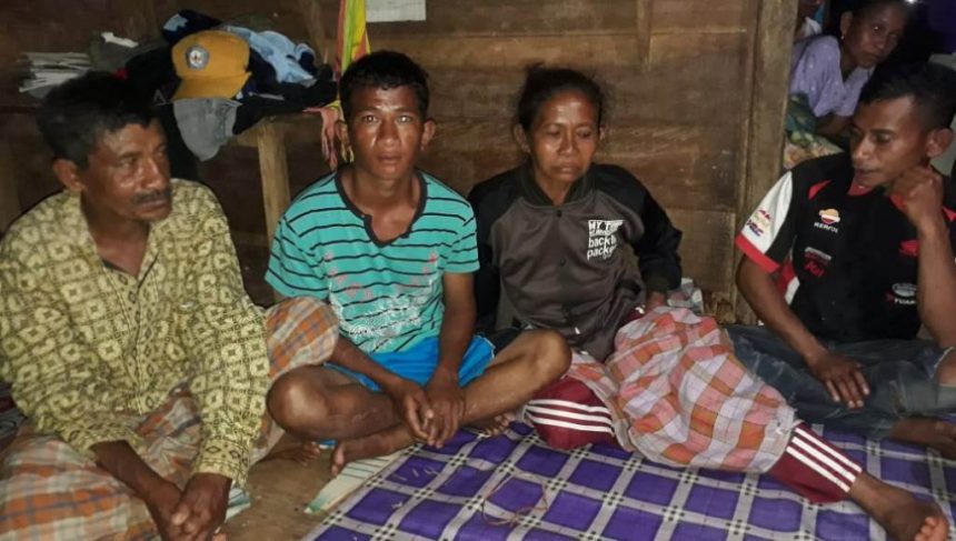 Lima Warga Liangkabori Muna Disambar Petir, Empat Pingsan, Satu Pakaian Dalam Terbakar﻿